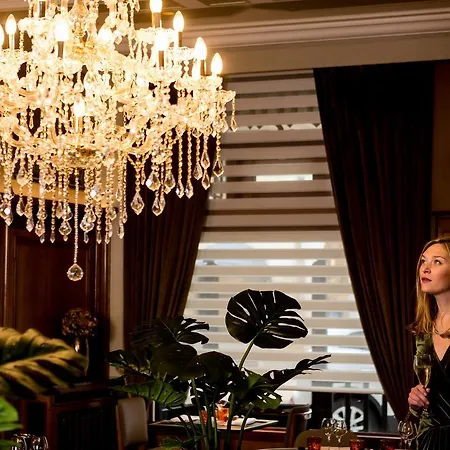 Hotel Royal 4*